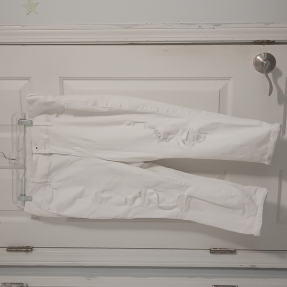 Torrid White Distressed Jeggings - Picture 2 of 9